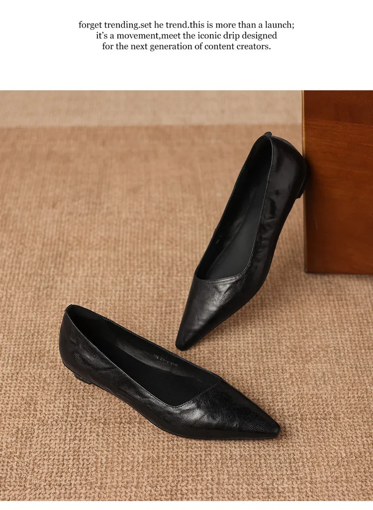 Korean style leather shoes, all inside and out, perfect for spring, summer and autumn. Pointed toe, low heel, comfortable, slimming, slanted opening. Available in 3 colors.