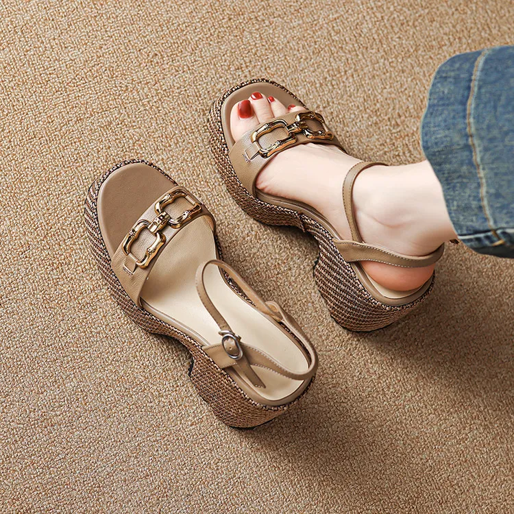 Summer round-toe platform sandals with chunky heels, leather fashion shoes for women, size 4-6x