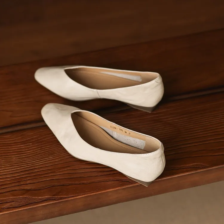 Spring single shoes, round toe, wedge heel, low heel, shallow mouth, fashion women's shoes, soft sole