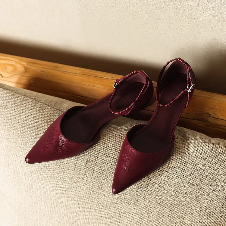 Summer sandals, pointed toe, closed toe, hollow buckle, chunky heel, women's high heels, 5-6m