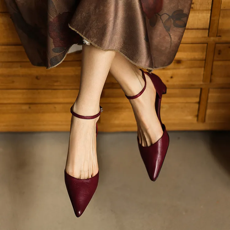 Summer sandals, pointed toe, closed toe, hollow buckle, chunky heel, women's high heels, 5-6m