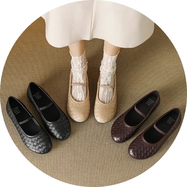 Spring and Autumn Genuine Leather Single Shoes, Round Toe, Flat, 1cm Retro Woven Texture, Women's Shoes, One Piece