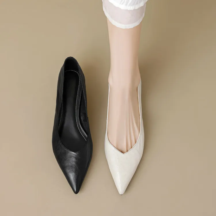 Women's slip-on shoes, made entirely of leather inside and out, stylish and comfortable, made of top-grain sheepskin, pointed toe, kitten heel, elegant single shoes for spring and autumn.