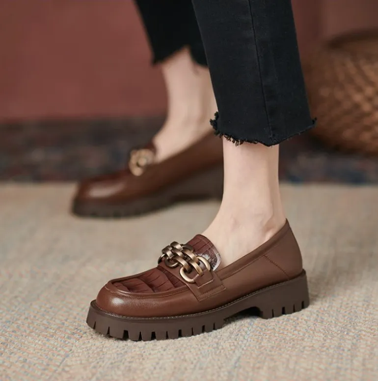Spring and Autumn Cowhide Round Toe Chain Mid-Cut Retro Thick-Soled Loafers
