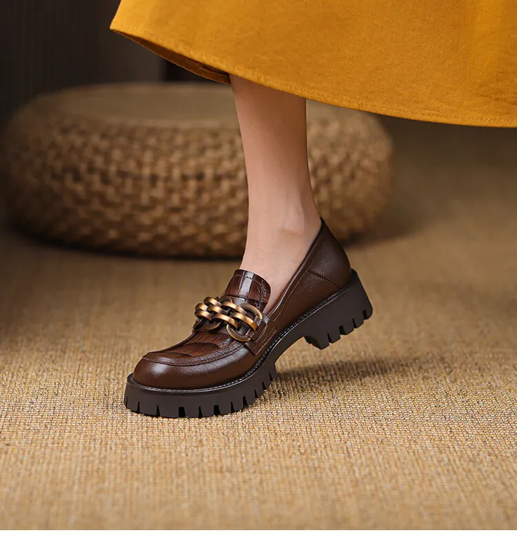 Spring and Autumn Cowhide Round Toe Chain Mid-Cut Retro Thick-Soled Loafers