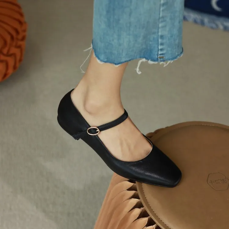 Autumn solid color square toe buckle flat shoes Korean style casual comfortable cowhide women's shoes 11-24g