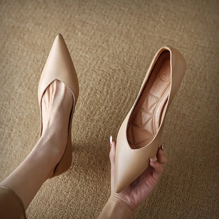 Apricot and black sheepskin plus size fashion women's shoes, spring and autumn style, pointed toe, low mouth, stiletto heel, single shoes, 2-18n