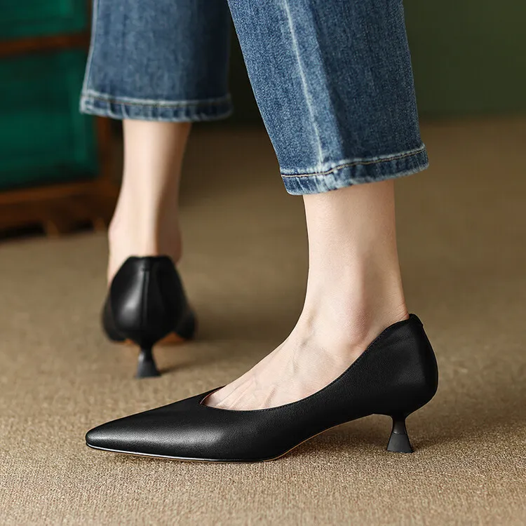 Apricot and black sheepskin plus size fashion women's shoes, spring and autumn style, pointed toe, low mouth, stiletto heel, single shoes, 2-18n