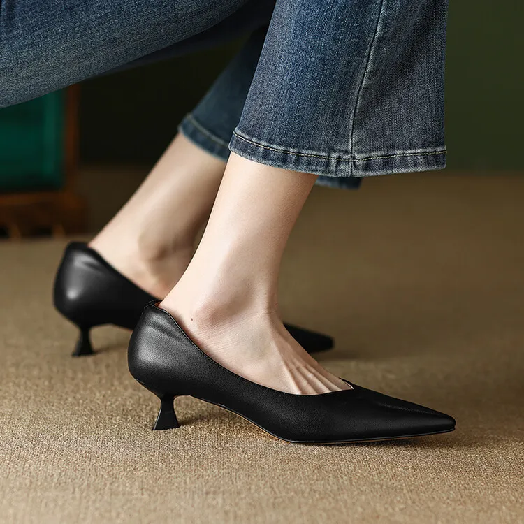 Apricot and black sheepskin plus size fashion women's shoes, spring and autumn style, pointed toe, low mouth, stiletto heel, single shoes, 2-18n