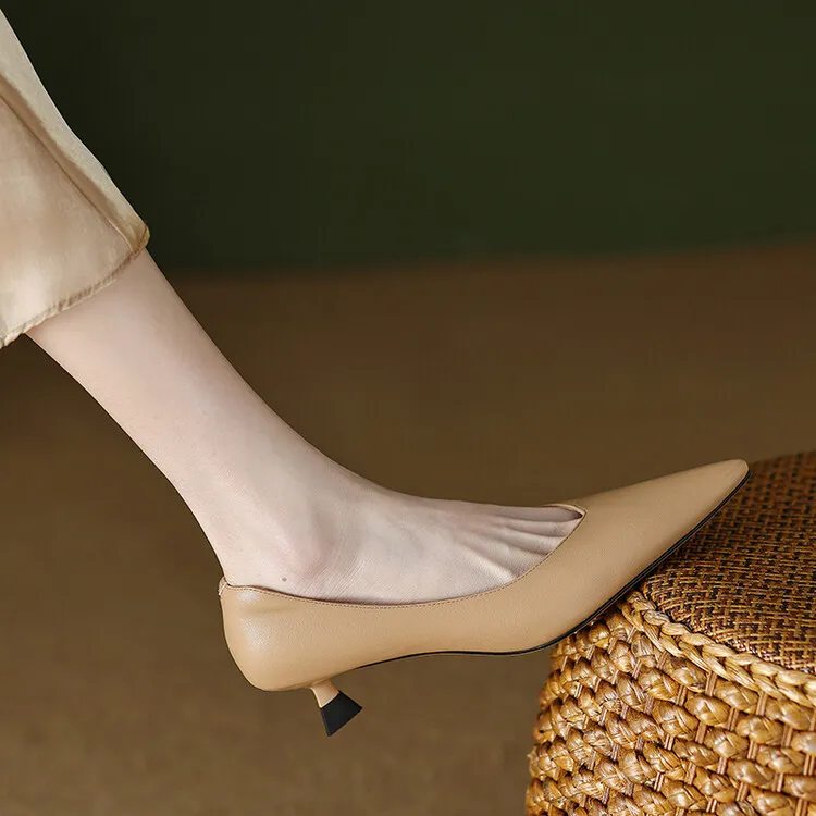 Apricot and black sheepskin plus size fashion women's shoes, spring and autumn style, pointed toe, low mouth, stiletto heel, single shoes, 2-18n