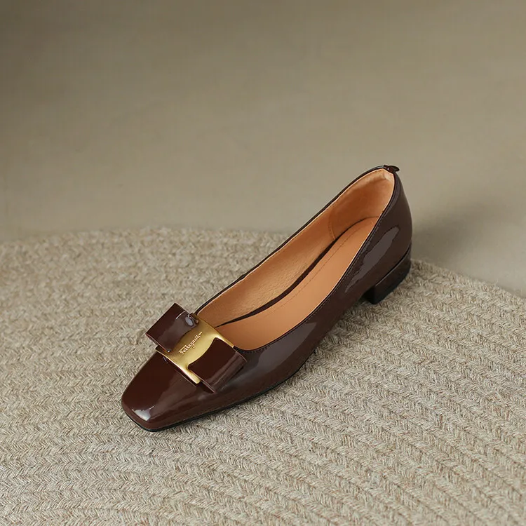 Fashionable Spring/Summer Square Toe Low-Heeled Slip-On Black Women's Fashion Shoes (3-3q)
