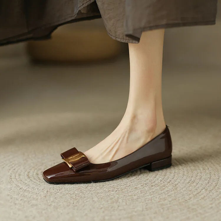Fashionable Spring/Summer Square Toe Low-Heeled Slip-On Black Women's Fashion Shoes (3-3q)