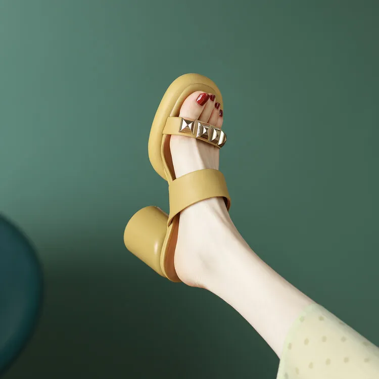 Summer round-toe high-heeled column-heel buckle comfortable sandals, fashionable studded slippers, waterproof platform women's shoes 3-3L