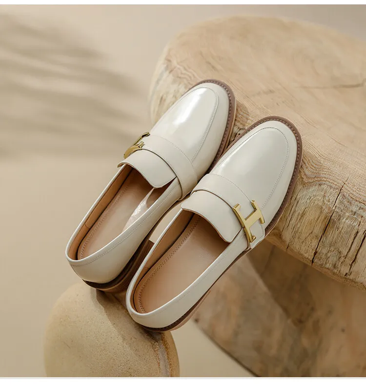 Fashionable Spring/Autumn Chunky Heel Low Heel Off-White Leather Korean Style Single Shoes Round Toe Metal Buckle Black Loafers 3-14n