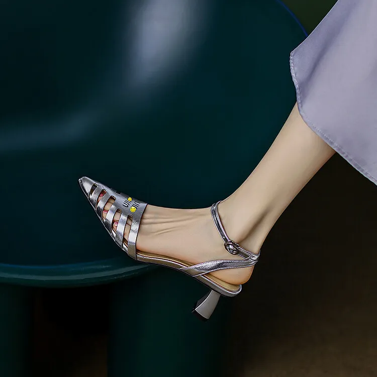 2023 Summer Closed-Toe Hollow-Out Sandals Chunky Heel High Leather Gold and Silver Fashion Women's Shoes 3-20a