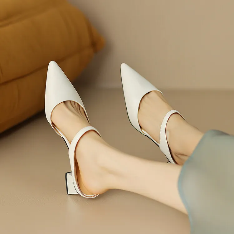 2023 Pointed-Toe Chunky Heel High-Heeled Leather Sandals, Beige/Burgundy, Fashionable, Can Be Worn Outerwear, Slippers, Sizes 3-25