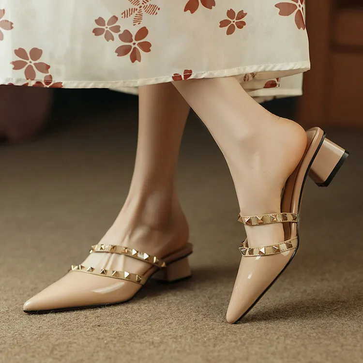 Slip-on sandals with studded mid-heel, chunky heel, and pointed toe; fashionable women's shoes, summer style, 4-13i.