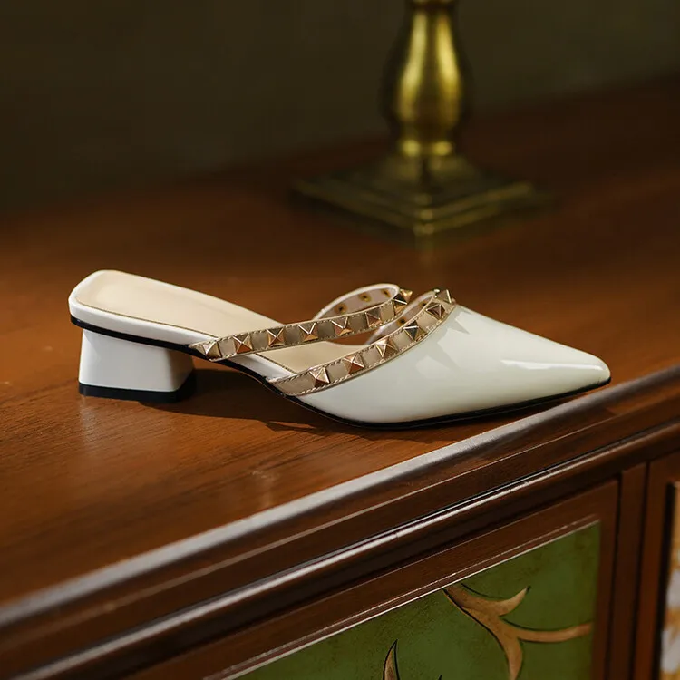 Slip-on sandals with studded mid-heel, chunky heel, and pointed toe; fashionable women's shoes, summer style, 4-13i.