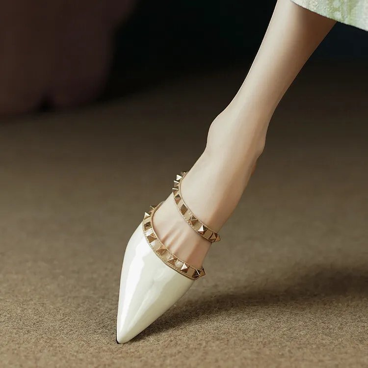 Slip-on sandals with studded mid-heel, chunky heel, and pointed toe; fashionable women's shoes, summer style, 4-13i.