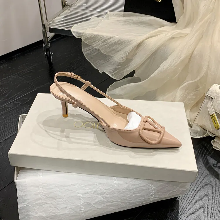 Pointed-toe V-buckle stiletto heel 4/6cm high women's shoes, fashionable backless closed-toe sandals, trendy and versatile fashion shoes 4-17f