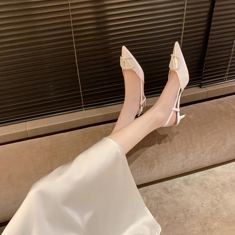Pointed-toe V-buckle stiletto heel 4/6cm high women's shoes, fashionable backless closed-toe sandals, trendy and versatile fashion shoes 4-17f