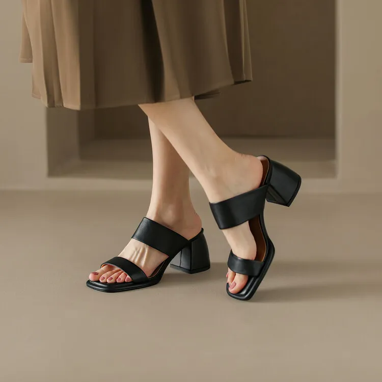 Chunky heel high heel 2023 summer retro chunky heel sandals women's fashion outerwear one-strap sandals open toe sandals 6-1n