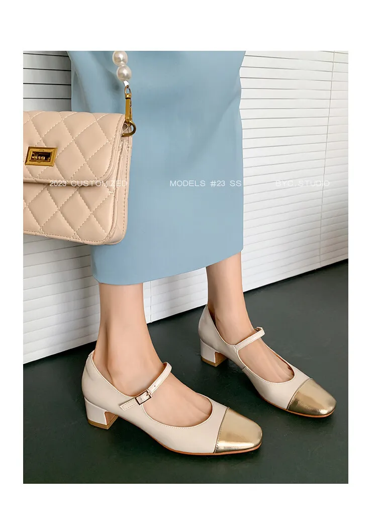 Chanel-style white Mary Jane shoes, color-blocked, low-cut, chunky heel, silver leather shoes, single strap, size 8-10.
