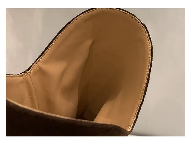 Women's tassel high boots, autumn and winter pointed toe chunky heel design, suede V-mouth Western style boots, slimming long boots (8-14p)