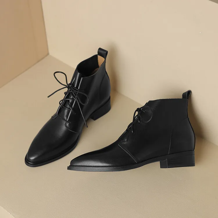 Brown, sophisticated, trendy ankle boots for women, autumn 2023, pointed toe Martin boots, 10-20m.