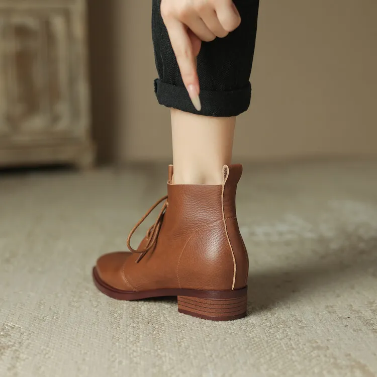 Brown, sophisticated, trendy ankle boots for women, autumn 2023, pointed toe Martin boots, 10-20m.