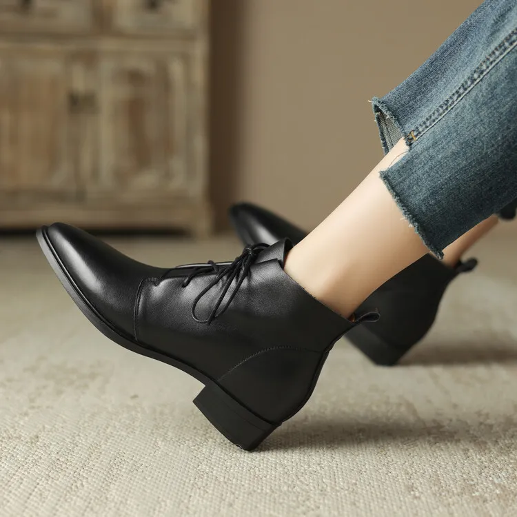 Brown, sophisticated, trendy ankle boots for women, autumn 2023, pointed toe Martin boots, 10-20m.