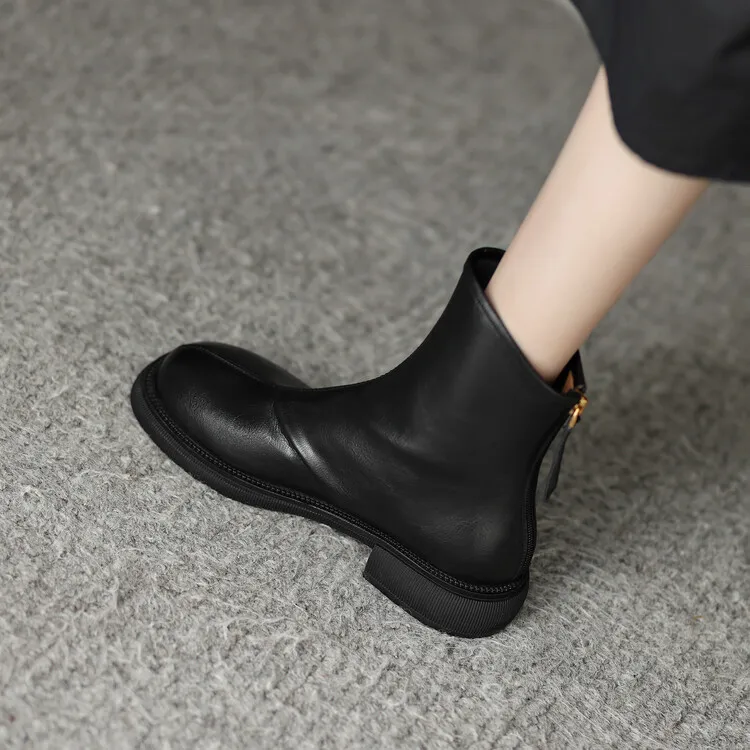 Popular women's low-heeled cowhide Chelsea boots, autumn and winter style, thick-soled Martin boots.