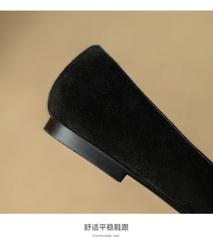Elegant embroidered retro sheepskin loafers for women, spring grandma shoes, flat single shoes, new Chinese style 3-21s