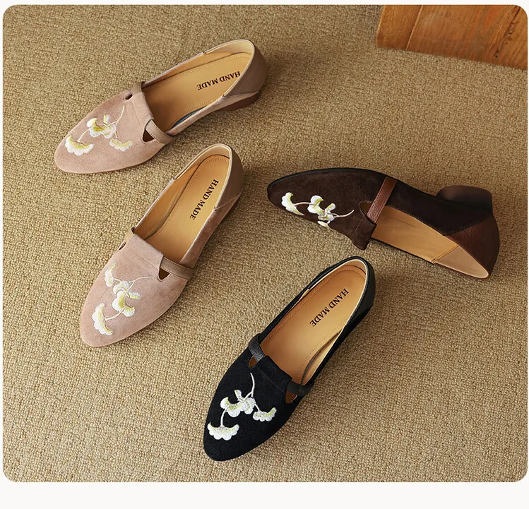 New Chinese style hand-embroidered pink loafers for women, perfect for spring and autumn, paired with skirts and sheepskin shoes, style 3-21t.