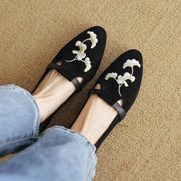 New Chinese style hand-embroidered pink loafers for women, perfect for spring and autumn, paired with skirts and sheepskin shoes, style 3-21t.