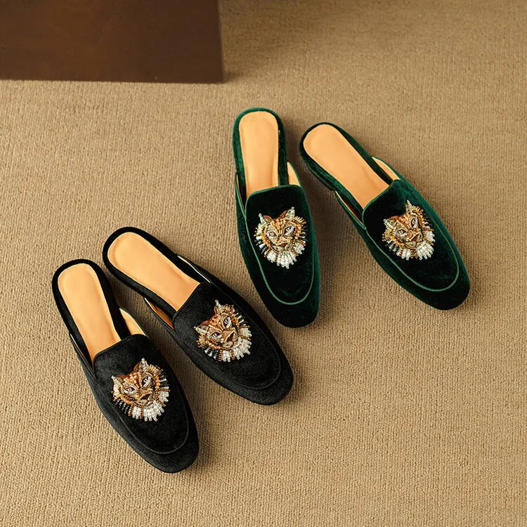 Chinese style embroidered tiger head slippers, round toe, slip-on, embroidered outerwear sandals, women's shoes, 3-25d