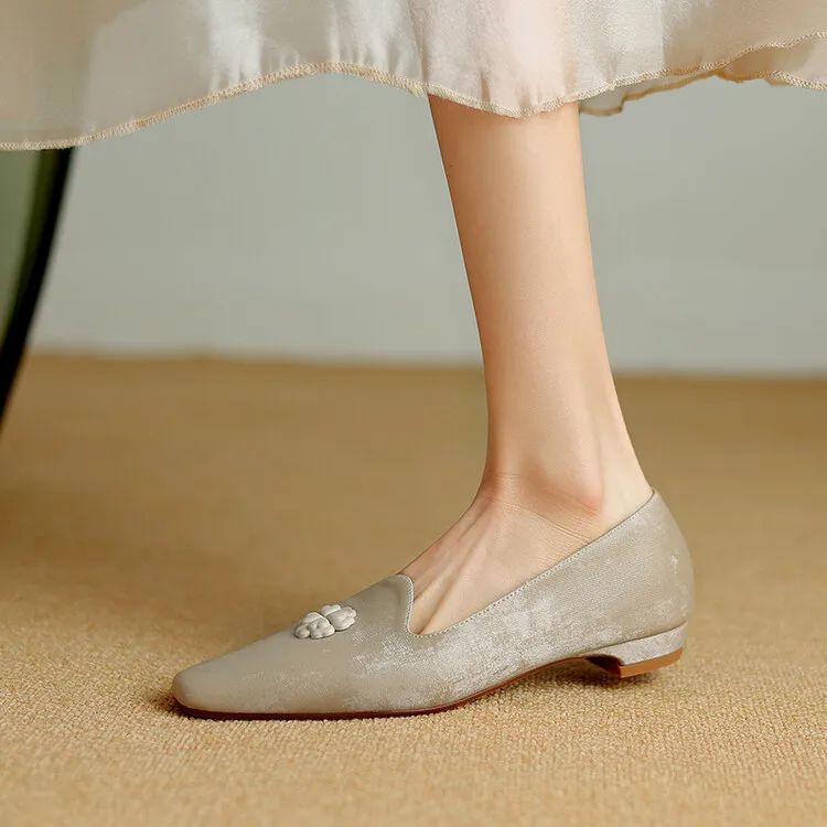 New Chinese style silk cowhide flower loafers, spring fashion square toe shallow mouth single shoes 3-29a