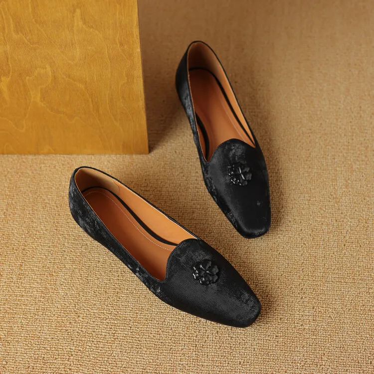 New Chinese style silk cowhide flower loafers, spring fashion square toe shallow mouth single shoes 3-29a