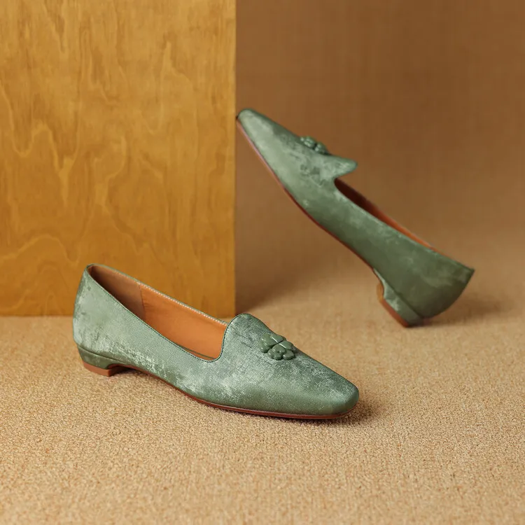 New Chinese style silk cowhide flower loafers, spring fashion square toe shallow mouth single shoes 3-29a