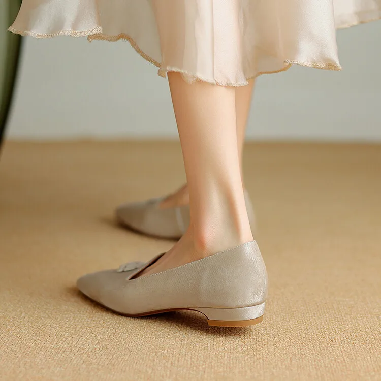 New Chinese style silk cowhide flower loafers, spring fashion square toe shallow mouth single shoes 3-29a