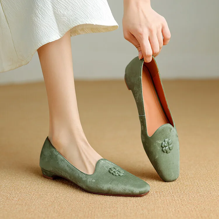 New Chinese style silk cowhide flower loafers, spring fashion square toe shallow mouth single shoes 3-29a