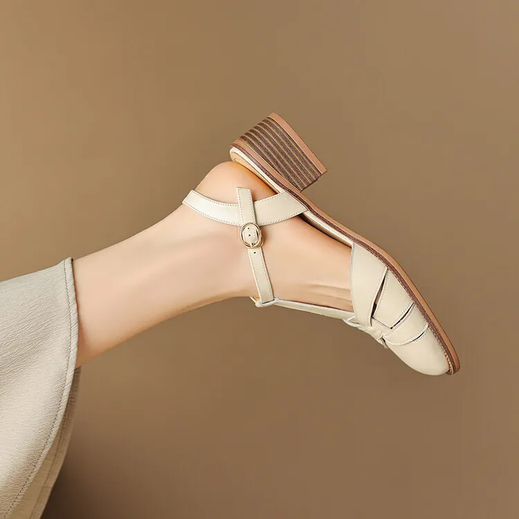Summer chunky mid-heel round toe all-leather closed-toe women's sandals with hollowed-out breathable leather and a high-quality feel.