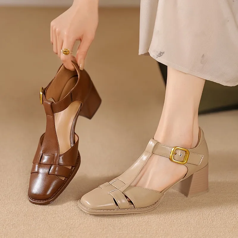 Comfortable and stylish summer chunky heeled high heels, genuine leather, square toe, French retro style, closed toe Roman sandals