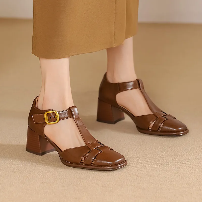 Comfortable and stylish summer chunky heeled high heels, genuine leather, square toe, French retro style, closed toe Roman sandals