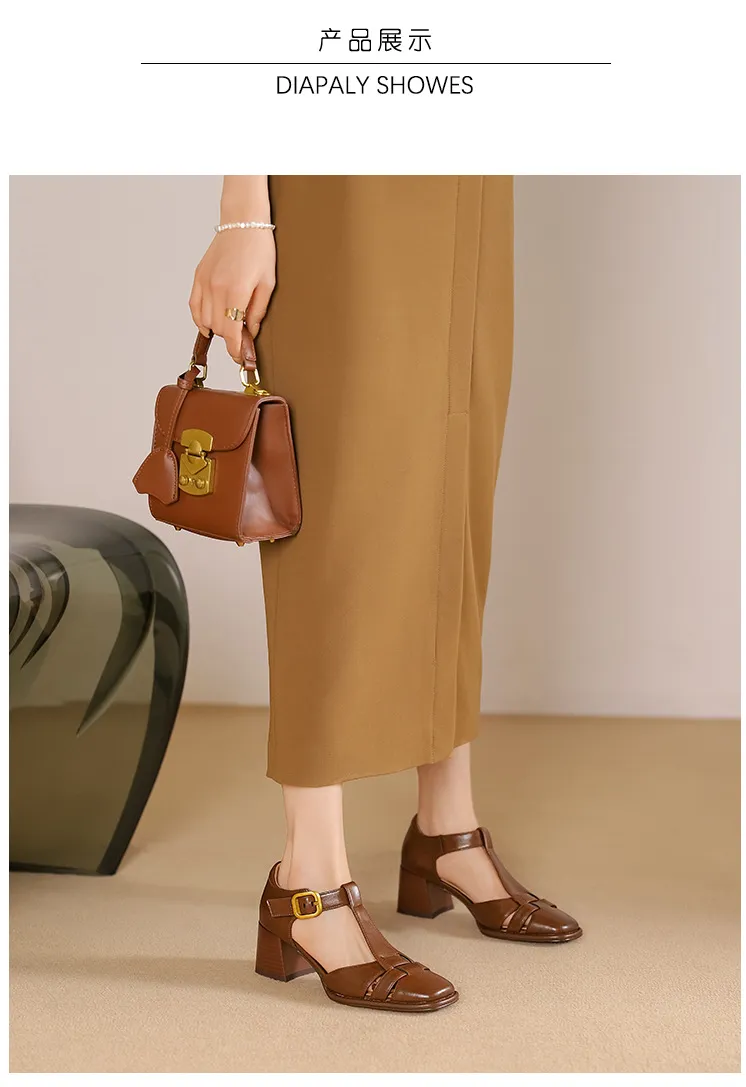 Comfortable and stylish summer chunky heeled high heels, genuine leather, square toe, French retro style, closed toe Roman sandals