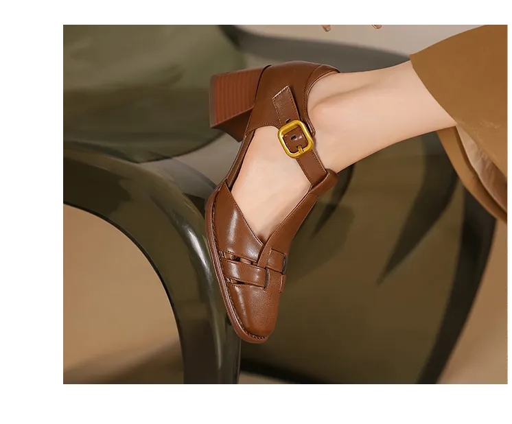 Comfortable and stylish summer chunky heeled high heels, genuine leather, square toe, French retro style, closed toe Roman sandals