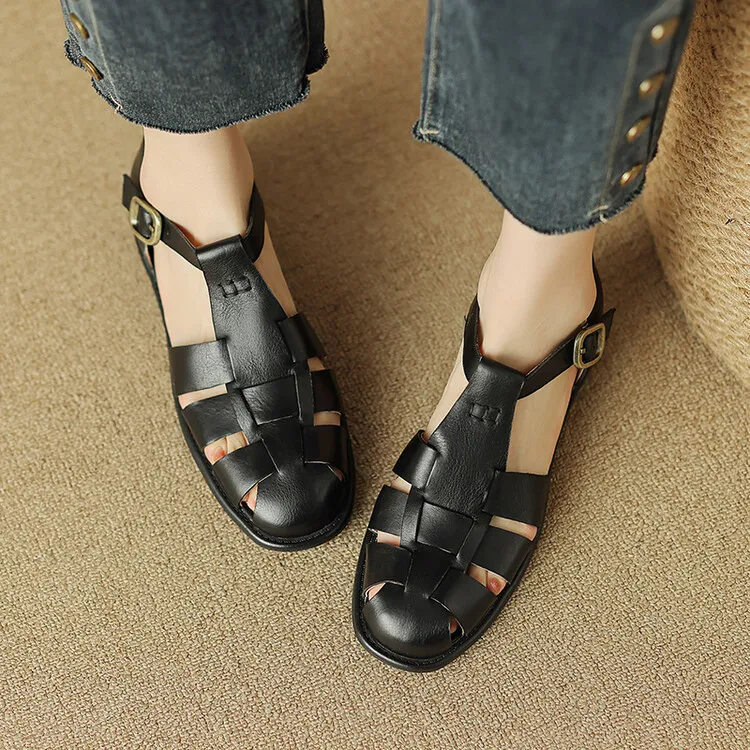 Women's Brown Woven Hollow-Out Flat Roman Sandals in Top-Grain Leather (4-20h)