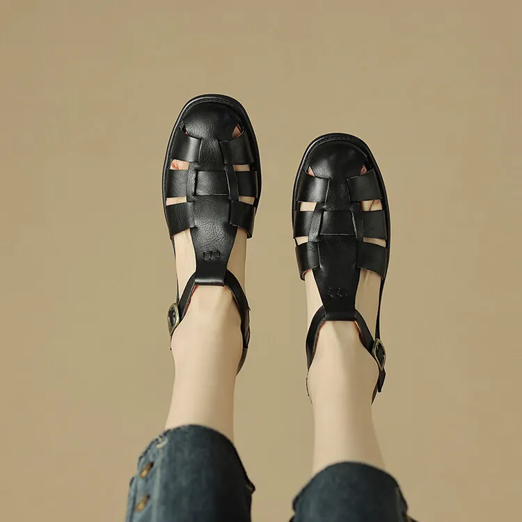 Women's Brown Woven Hollow-Out Flat Roman Sandals in Top-Grain Leather (4-20h)