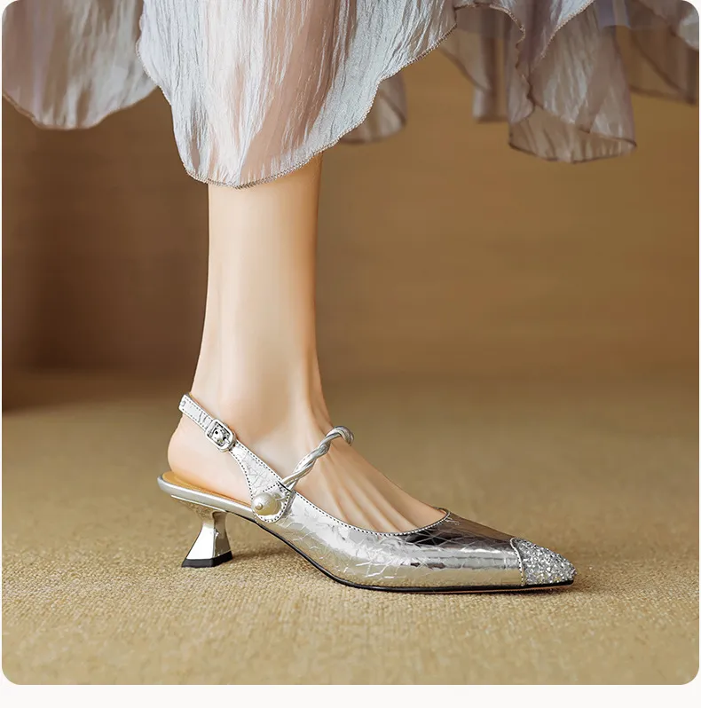 Mary Jane shoes, gold and silver fashion sandals, spring/summer pointed toe, 5cm single strap, pointed toe, kitten heel.