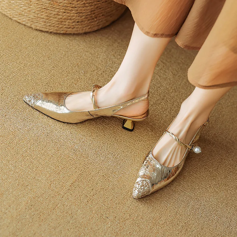 Mary Jane shoes, gold and silver fashion sandals, spring/summer pointed toe, 5cm single strap, pointed toe, kitten heel.
